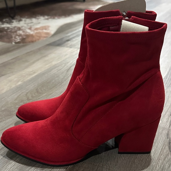 Marc Fisher Red Suede Boots 9.5 NWOB - Picture 2 of 9